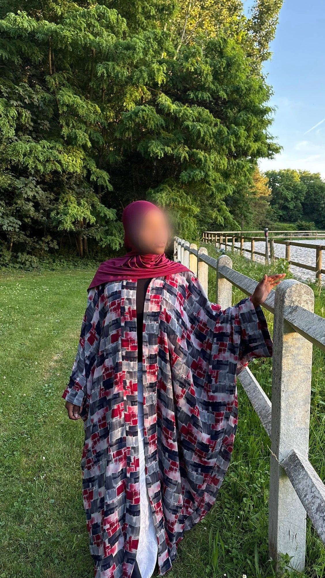 Kimono réversible imprimé pour femme voilée et musulmane